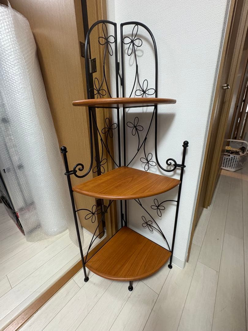 アイアン細工　3段コーナーラック　コーナーシェルフ　プランタースタンド