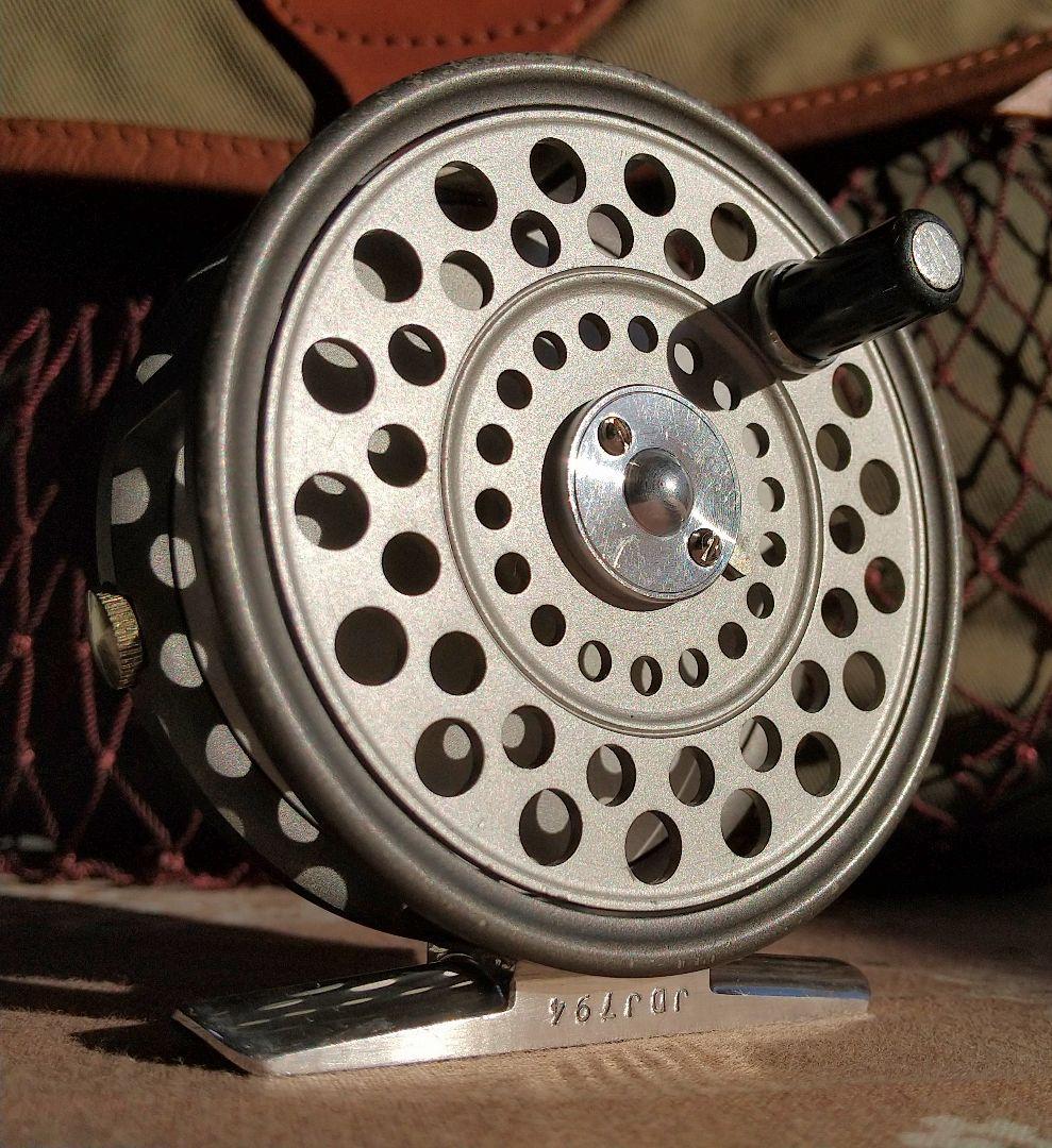 「HARDY 」 \" the featherweight \"　 FLYREEL