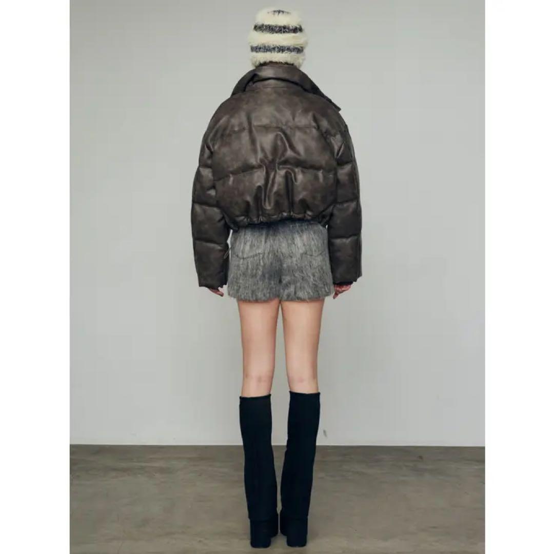 ダークブラウン ショート丈ダウンジャケット