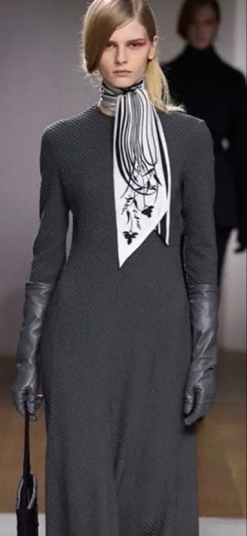 mamekurogouchi マメクロゴウチ　シルク　スカーフ マメ