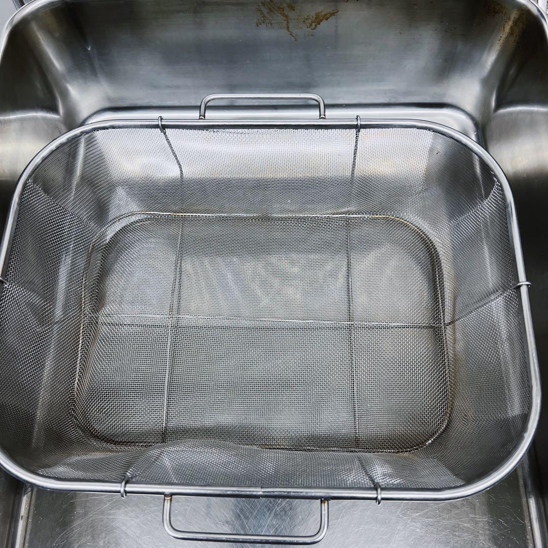 【まとめ売り】ステンレス深型組バット 、角バット（網付き）、トングなど