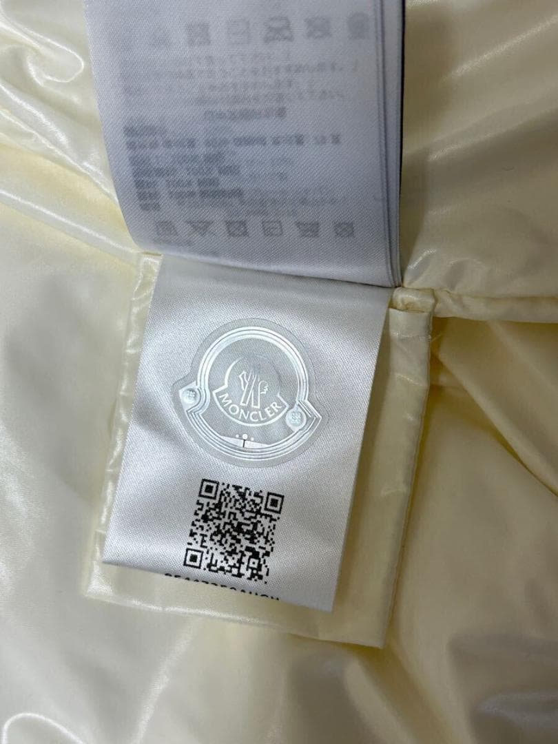 ★モンクレール　テディベスト　2022〜2023AW　ホワイト　S　美品★