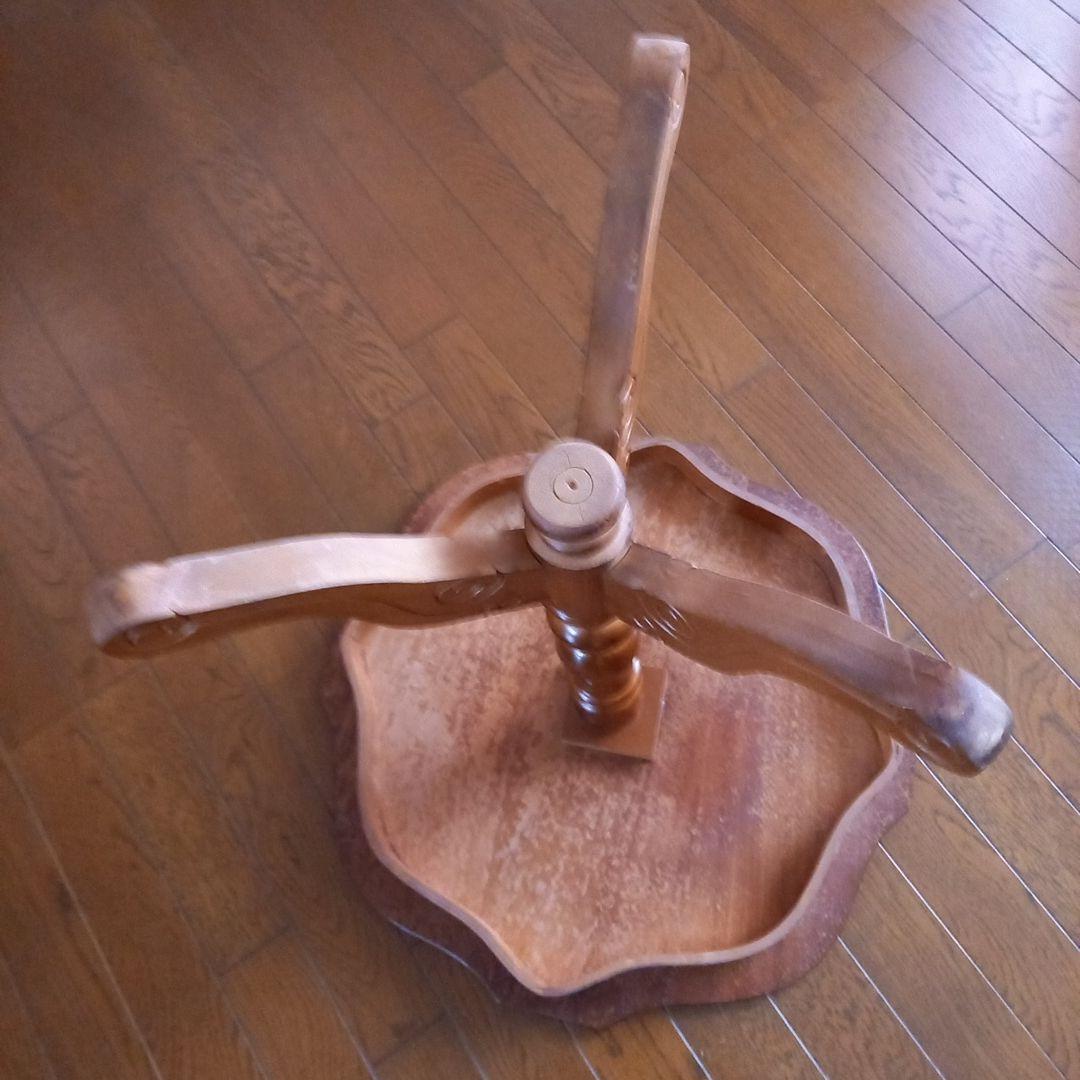 ダークブラウン八角形木製テーブル　花のインレイ￥8500送料込み