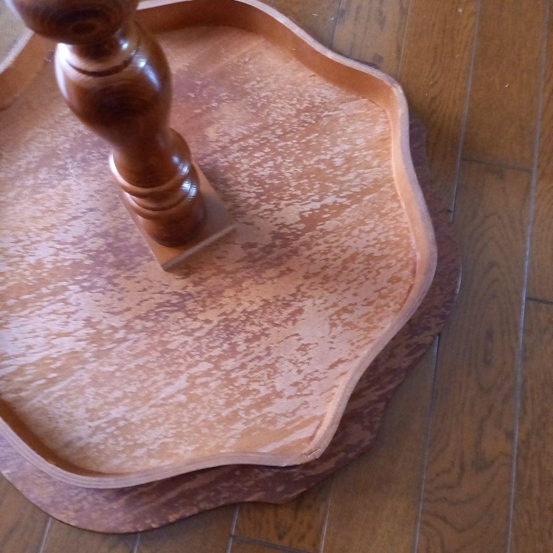 ダークブラウン八角形木製テーブル　花のインレイ￥8500送料込み