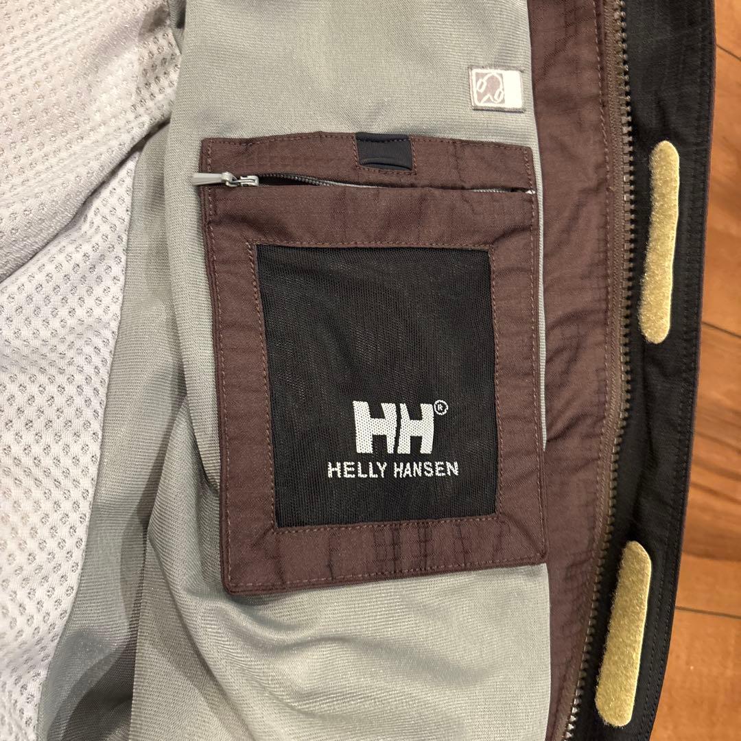 HELLY HANSEN スキーウェア/スノボウェア 上下セットアップ