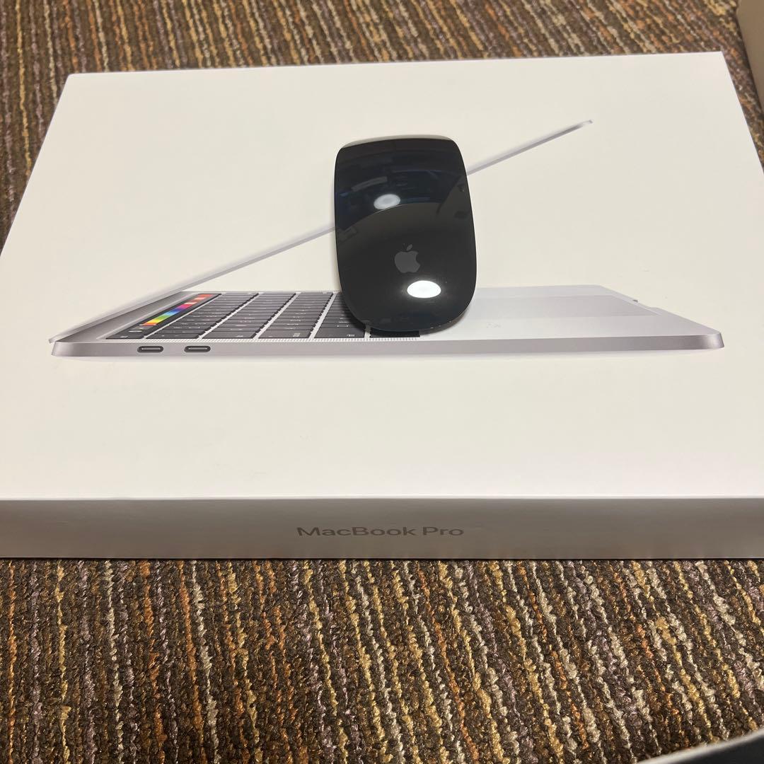 【sakura】MacBook Pro 13インチ 2020