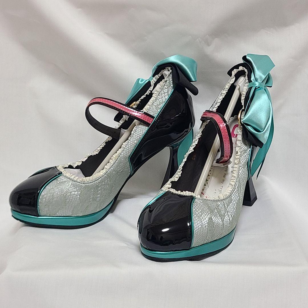 MAYLA 初音ミク アイコニック シューズオブジェ パンプス