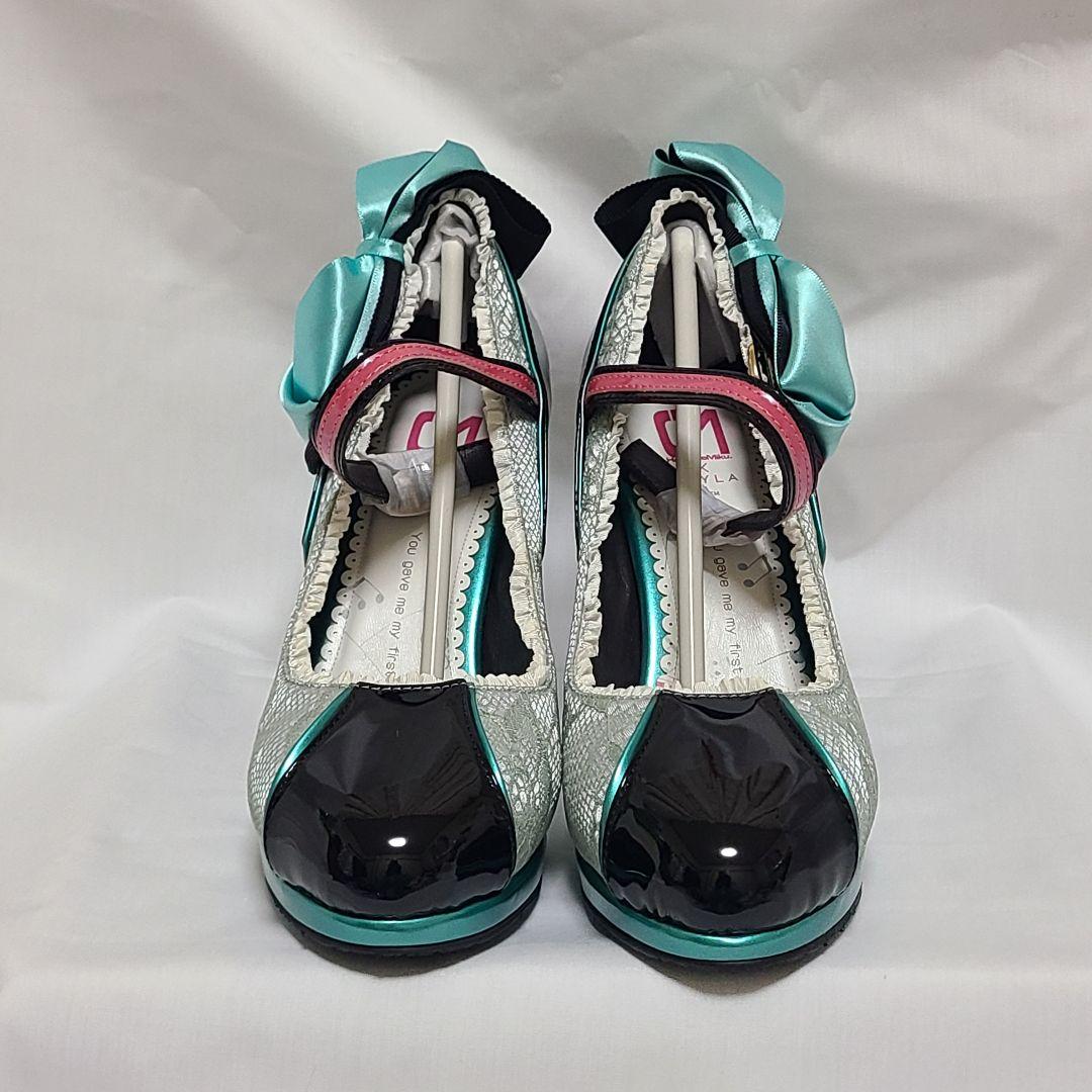 MAYLA 初音ミク アイコニック シューズオブジェ パンプス