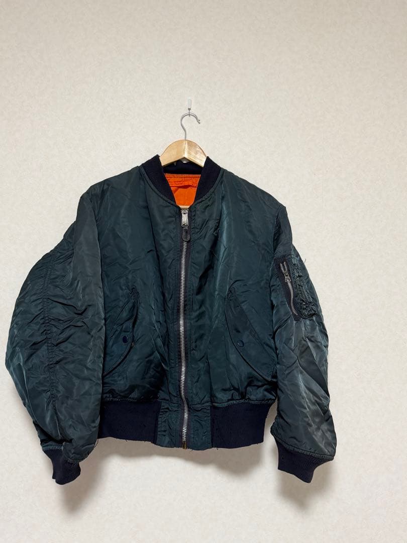 90s アルファMA-1 フライトジャケット黒 短丈 米軍 アメリカ製
