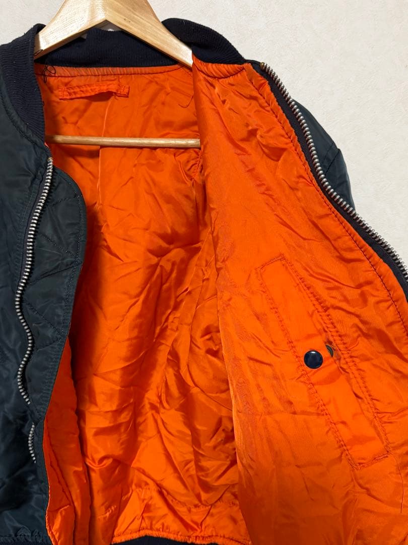 90s アルファMA-1 フライトジャケット黒 短丈 米軍 アメリカ製