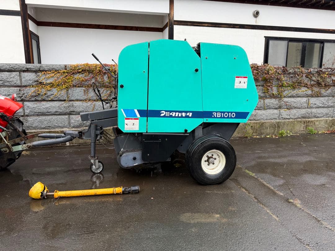 青森黒石市　 タカキタ ロールベーラ　RB1010 ジョイント付き　ラジコン付き