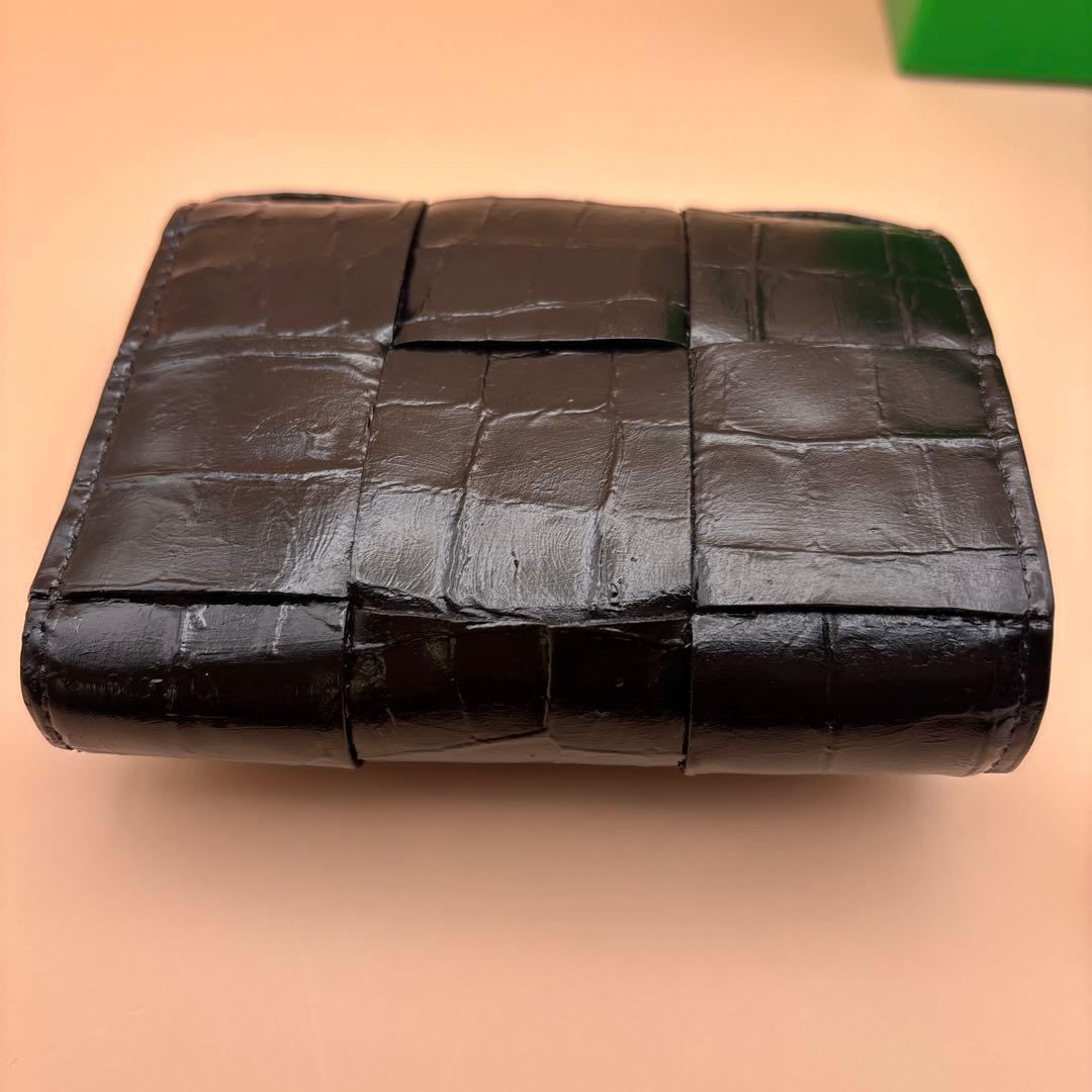 BOTTEGA VENETA三つ折り財布コンパクトウォレットカセットクロコ型押し