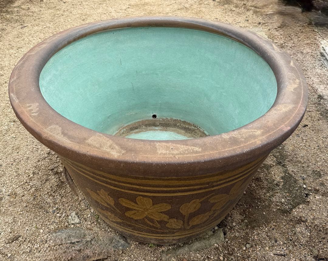 特大メダカ鉢　睡蓮鉢　洋風　インテリア　希少 陶磁器　焼き物　ピータン　皮蛋　甕