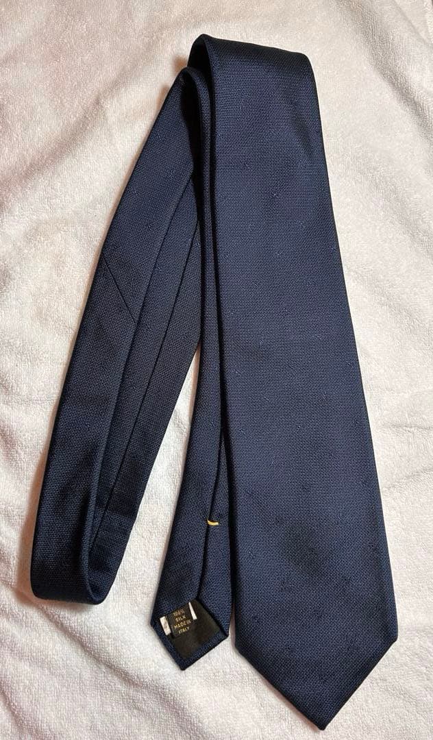 ルイヴィトン　濃紺　ネクタイ