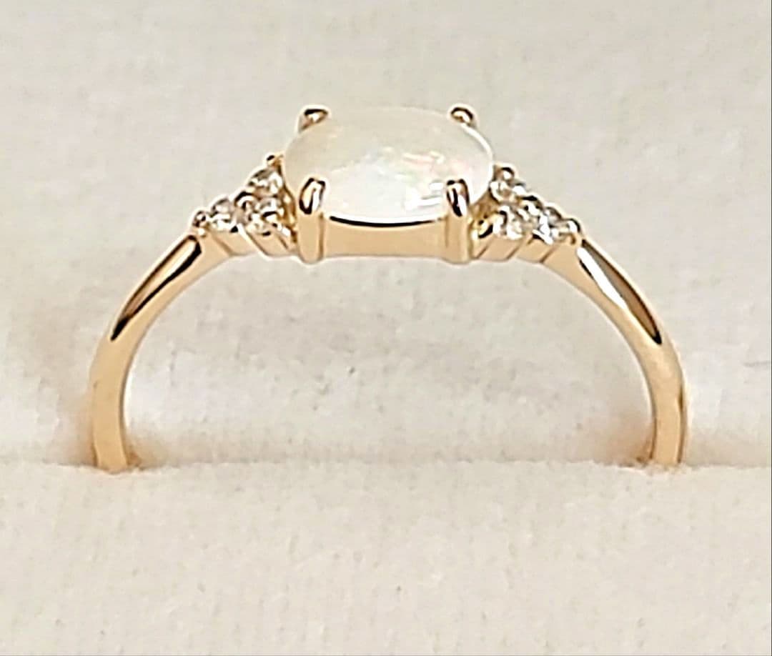 新品半額以下BIZOUX豪州産オパール×ダイヤ フラヴィリング K18YG10号