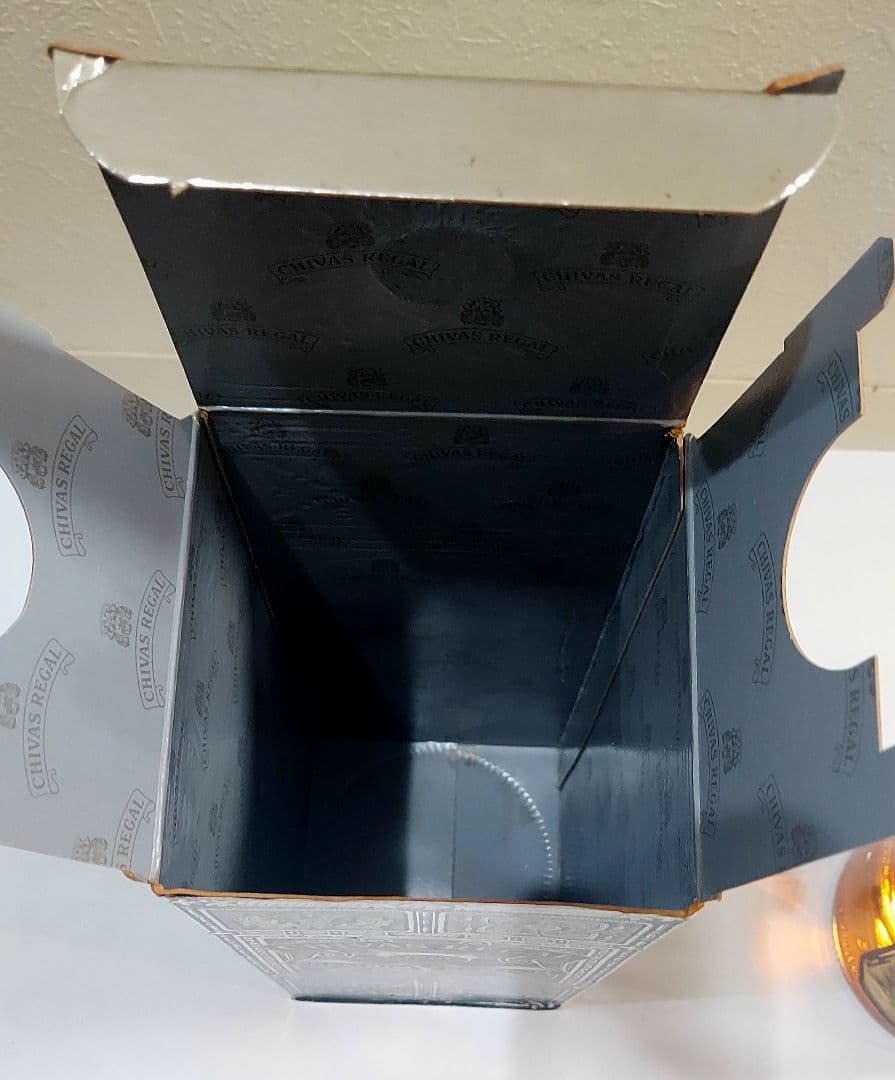 CHIVAS REGAL 12年 スコッチウイスキー　古酒1L　シーバスリーガル