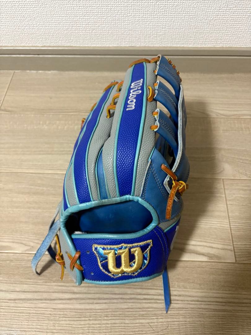 カール　ウィルソン軟式外野手用グローブ