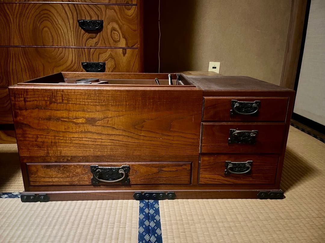 長火鉢　関東火鉢　囲炉裏　火鉢　アンティーク　長火鉢　古民具 和家具　レトロ家具