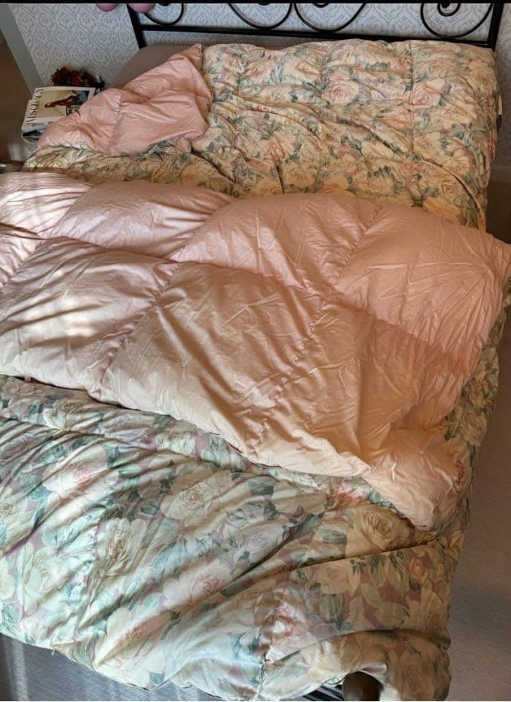 羽毛掛け布団　ダブルsize２枚セット(冬用、春用)