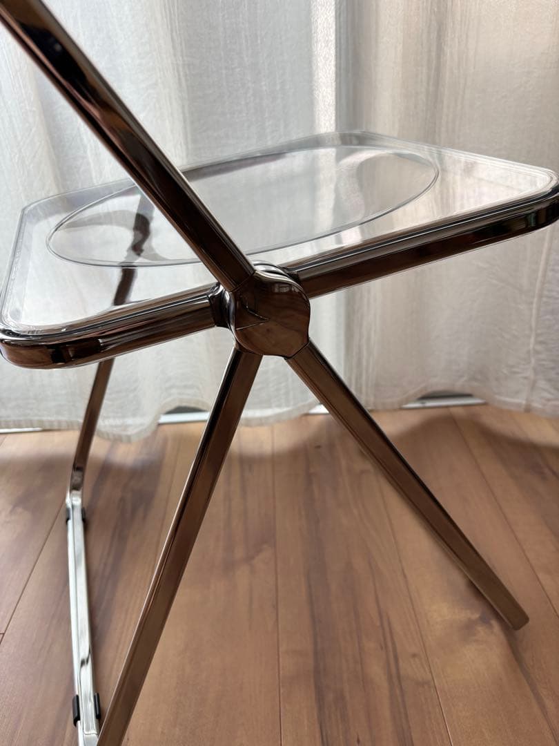 未使用品！Plia chiar クリア折りたたみ椅子