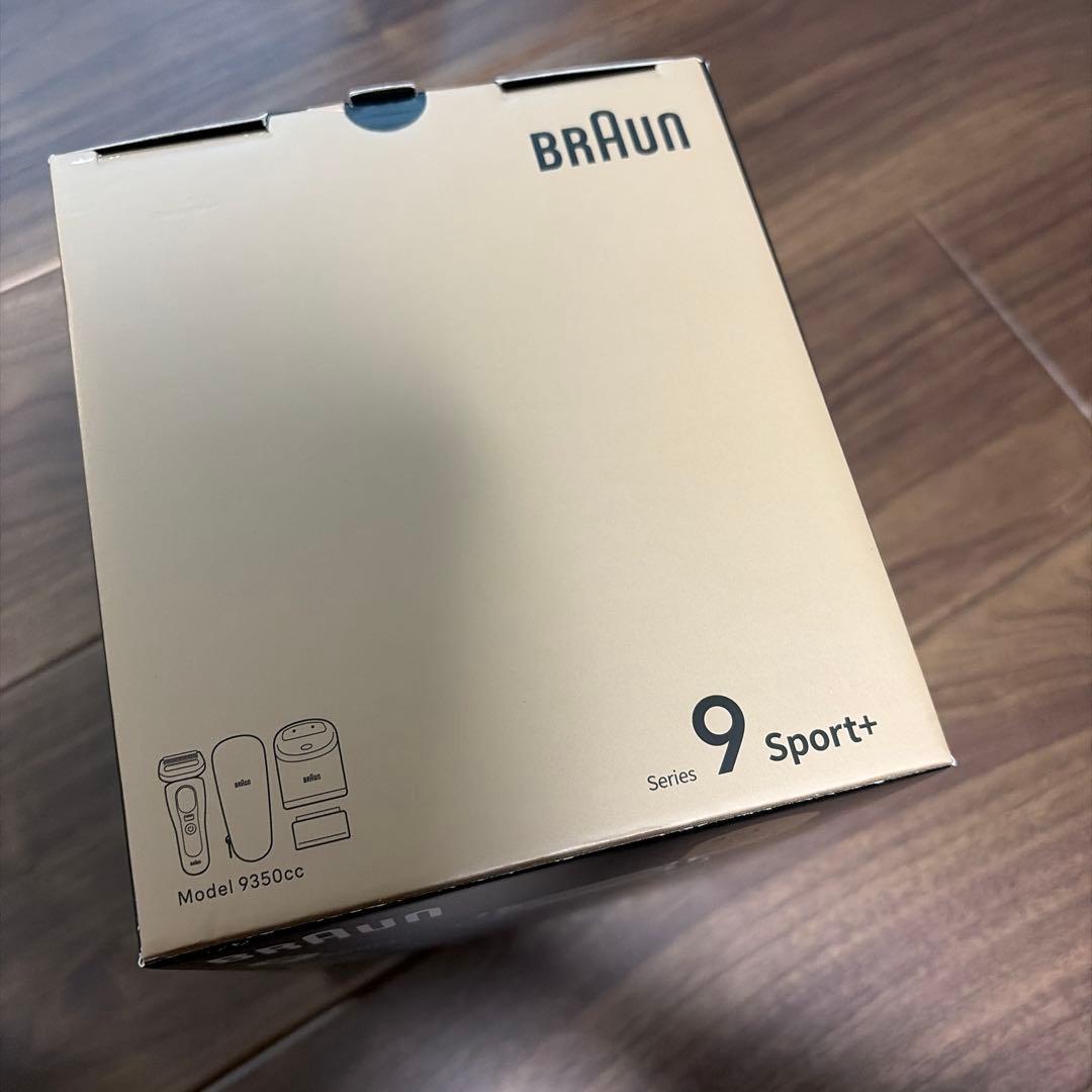 【新品】BRAUN Series 9 Sport+ メンズシェーバー　洗浄液付き