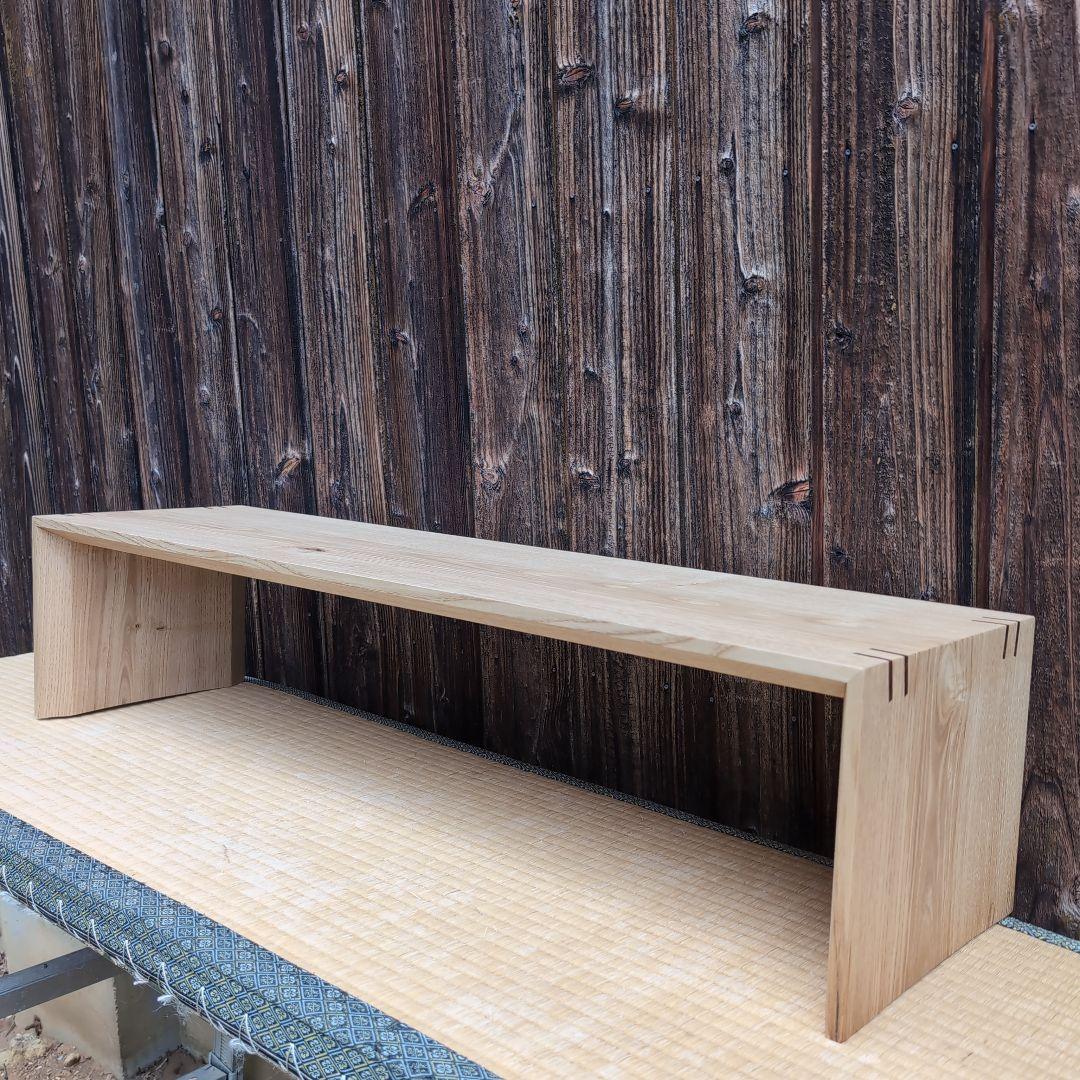 栗板のシンプルな置台　コの字　花台　什器　 無垢板の家具