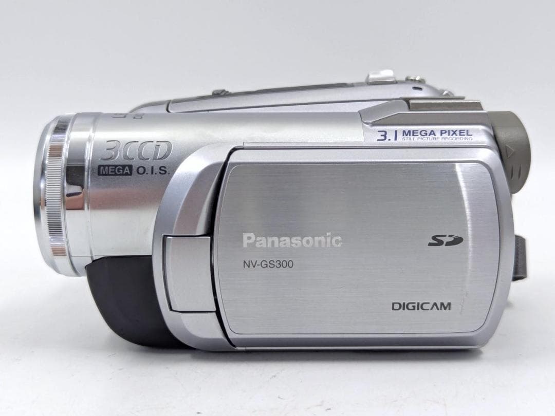 miniDVのダビングに！ Panasonicビデオカメラ NV-GS300