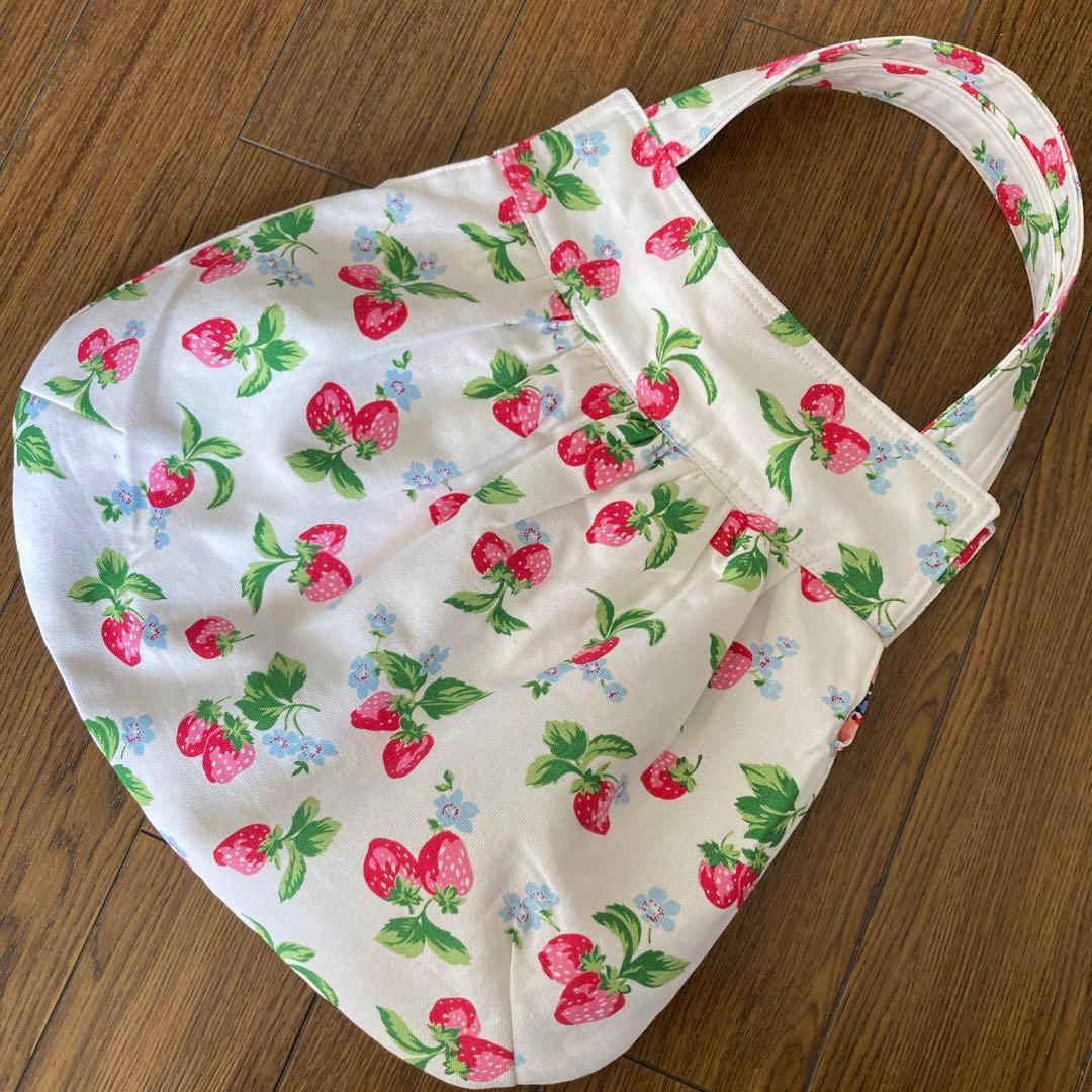 さくら様　キャスキッドソン　生地でハンドメイド