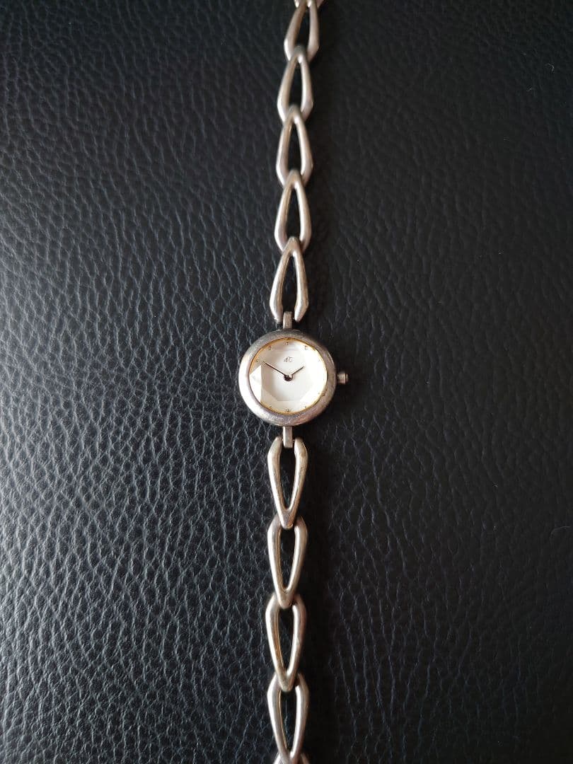 4℃ レディース腕時計 シルバー925　カットガラス