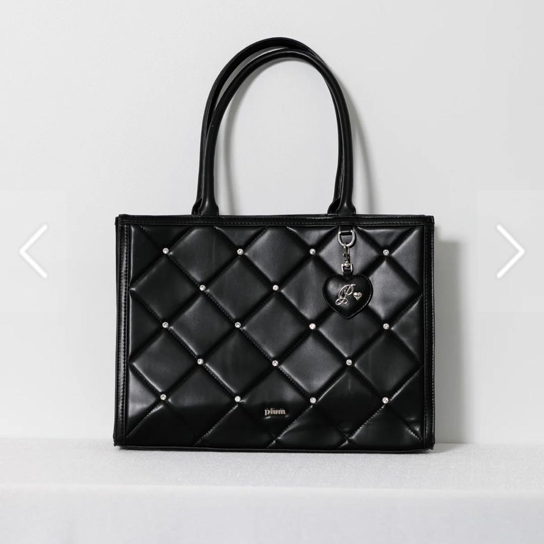pium ビジューキルティングトートバッグ