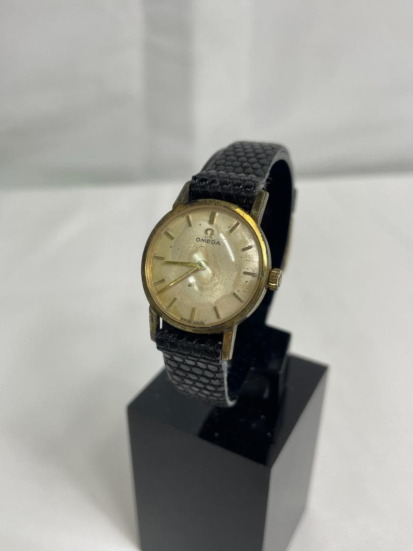 ◆OMEGA ゴ－ルド文字盤 ラウンド 2針 手巻き 腕時計 09253