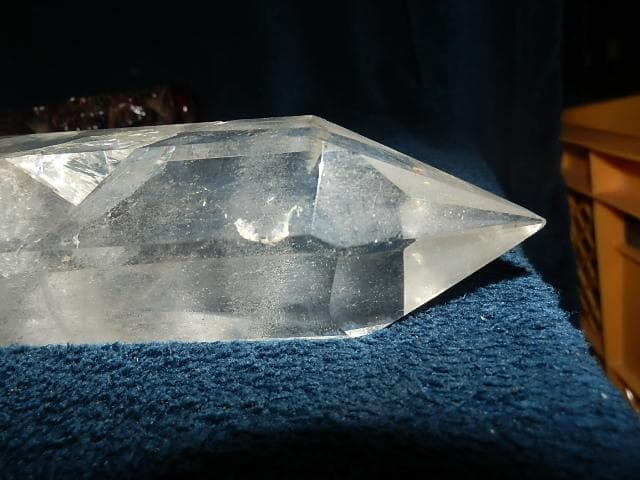 水晶球と水晶柱　1010gと1475g