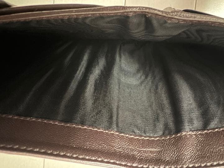 《新品未使用》PRADA オーストリッチ 財布　男女兼用