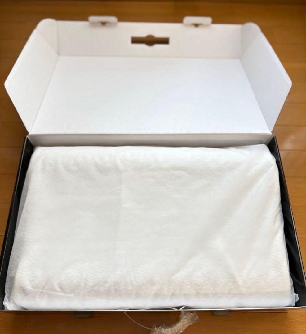 ヒツジのいらない枕 至極 枕カバー付 外箱付