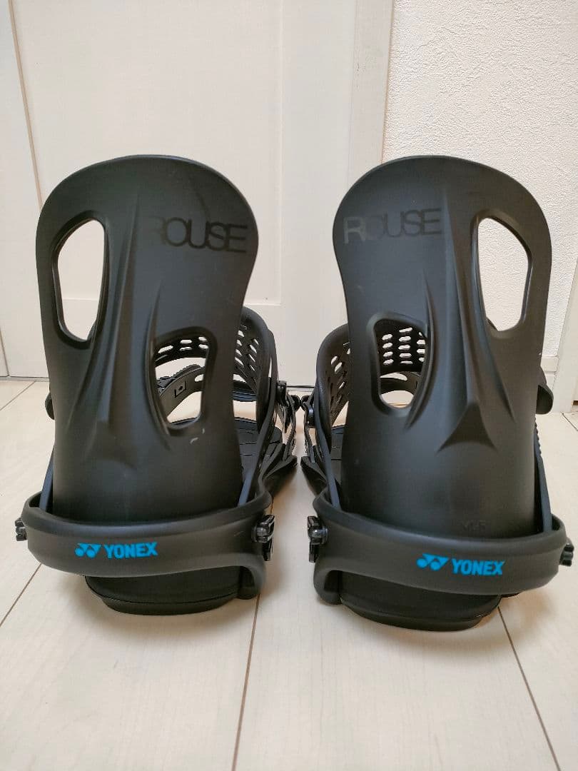 YONEX ROUSE Mサイズ FLUX TT　フラックス