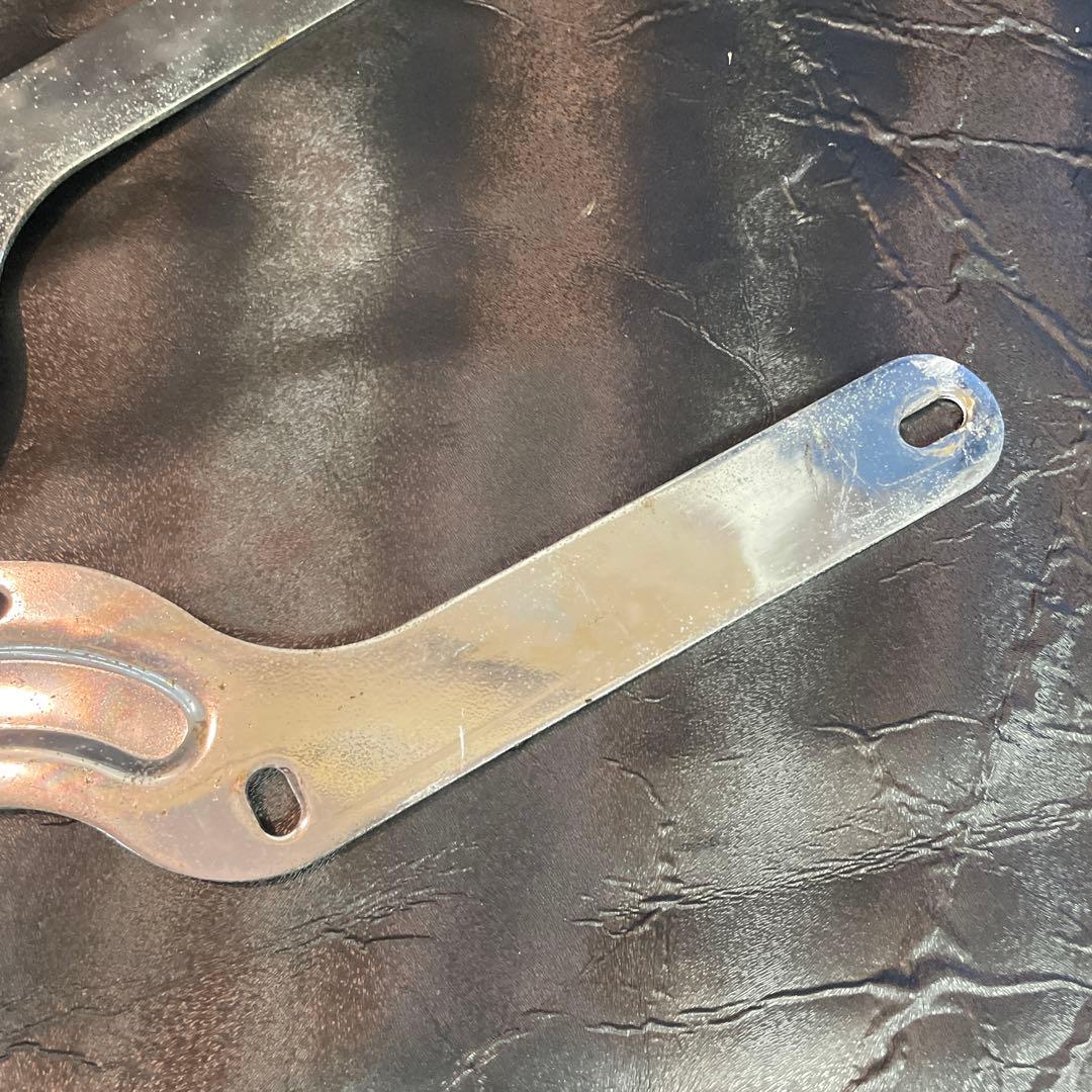 ハーレー　カウルステー