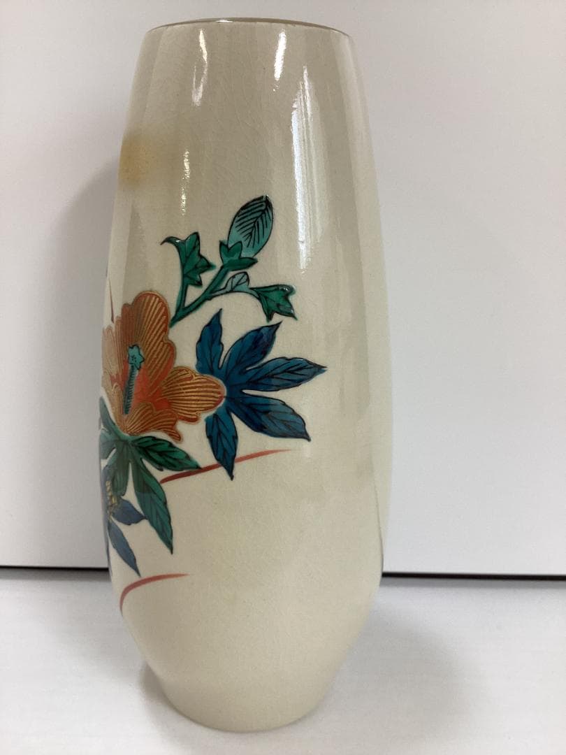 九谷焼　花瓶　西峰　在銘　九谷　花器　花入　インテリア　K345