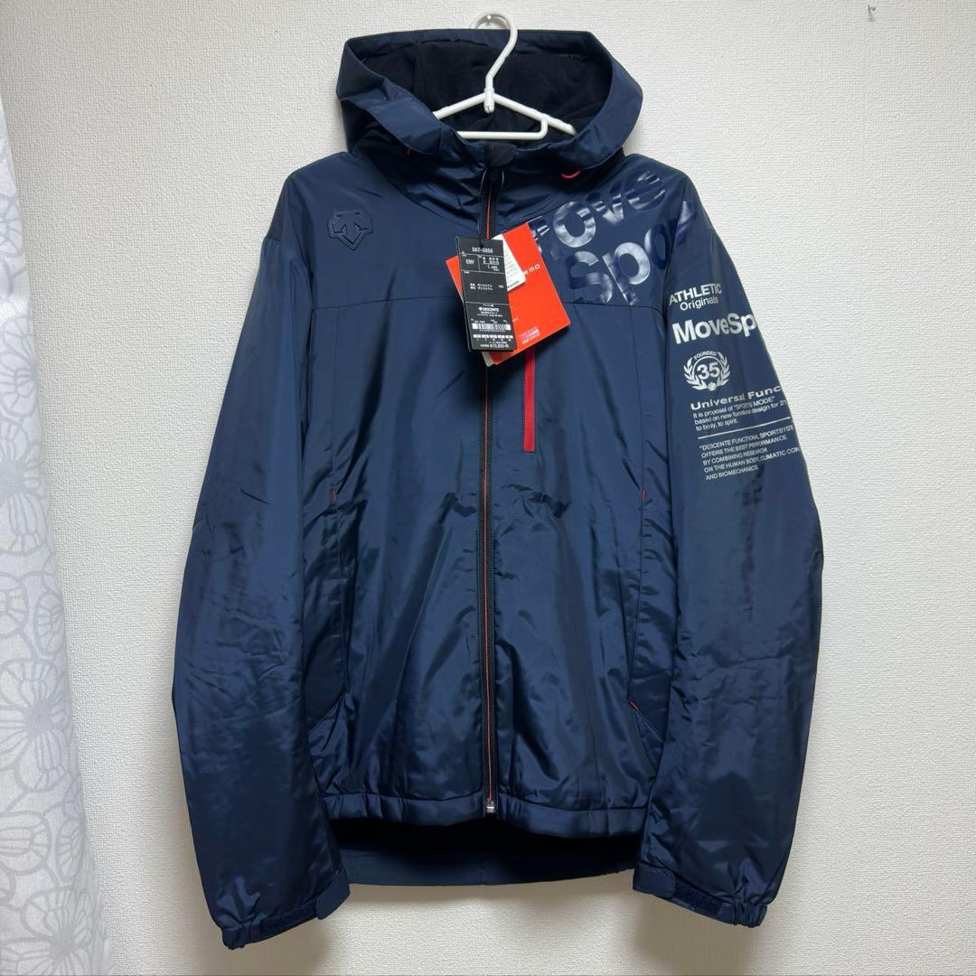 未使用タグ付き　デサント EKS+THERMO ウインドブレーカー