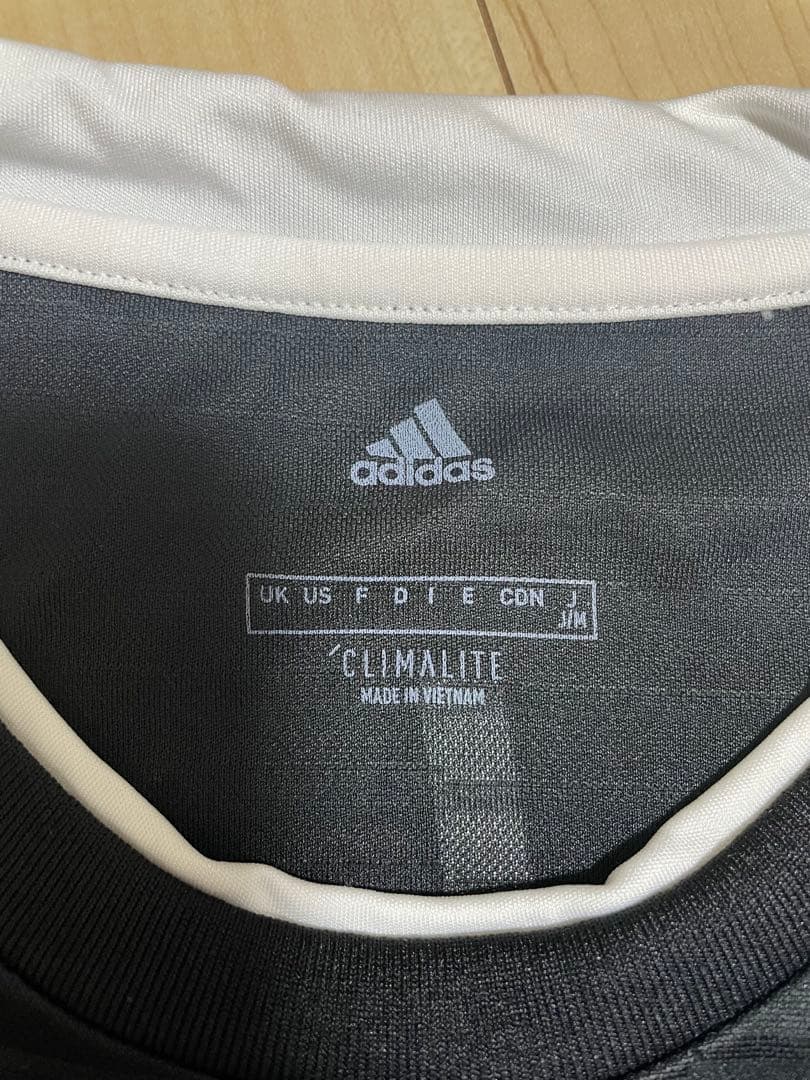 Suchmos adidasコラボTシャツ