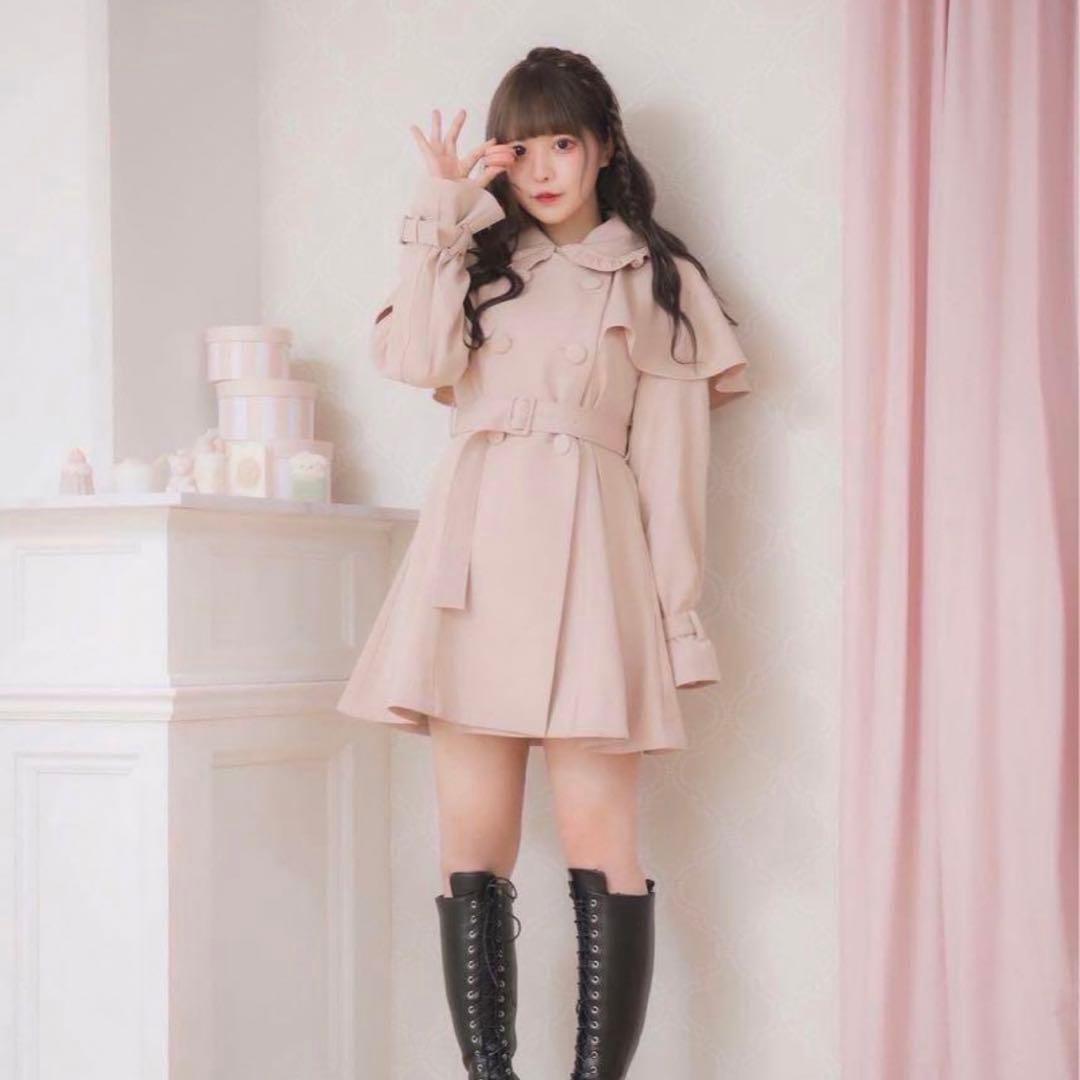 pium ケープフリルトレンチコート