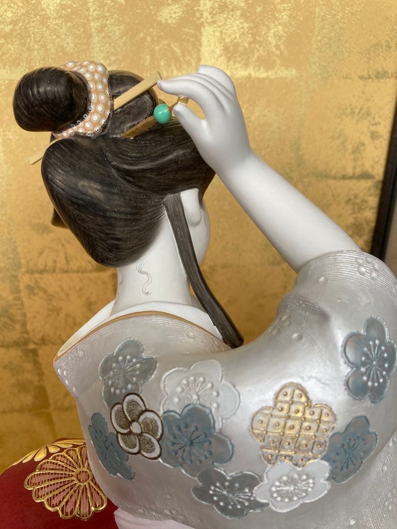 博多人形「鏡の間」　宗田源造作　陶製