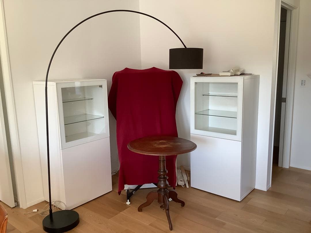 フロアスタンドライト　ブラック　デンマーク