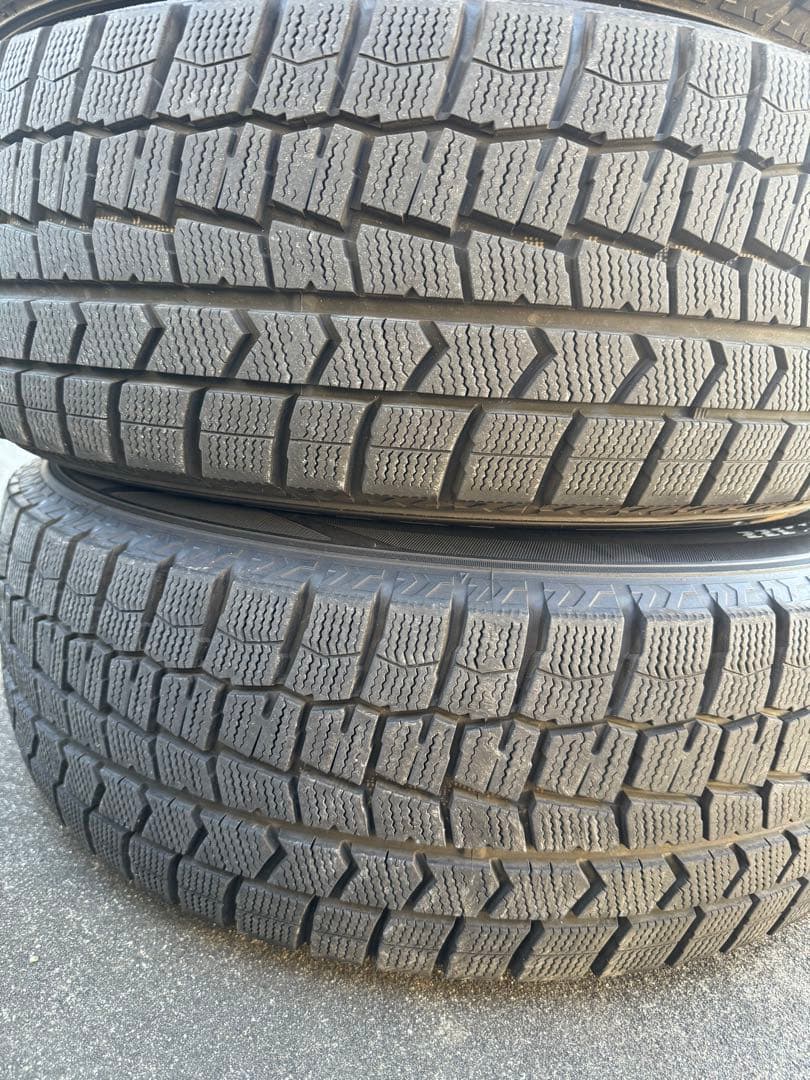 215/65R16 スタッドレス　ダンロップ　ウィンターマックス　アルファード