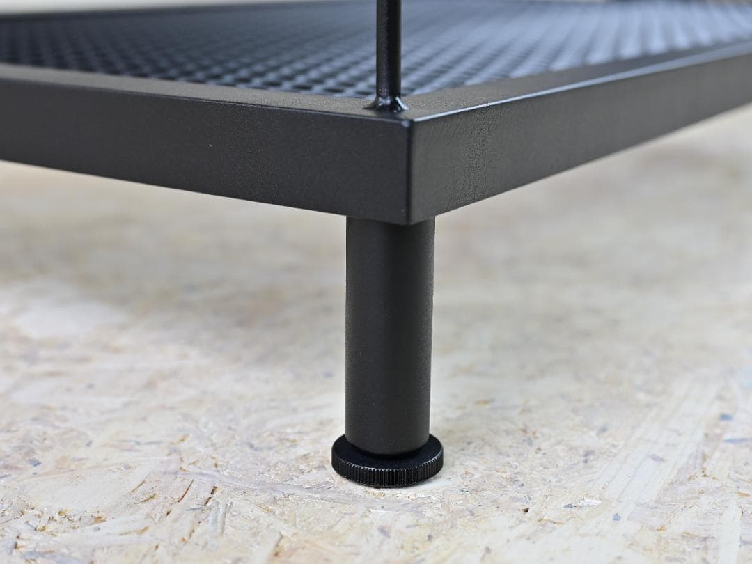 アイアンシェルフ　卓上プランタースタンド　植物棚　アガベなど多肉植物に