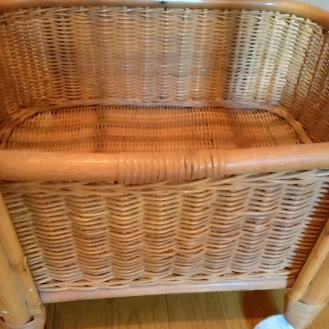 ​【籐/ラタン家具】キャスター付 2段ワゴン 収納バスケット付