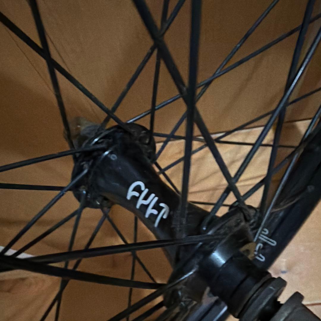 まんま　cult カルト　BMX ホイール　前後セット