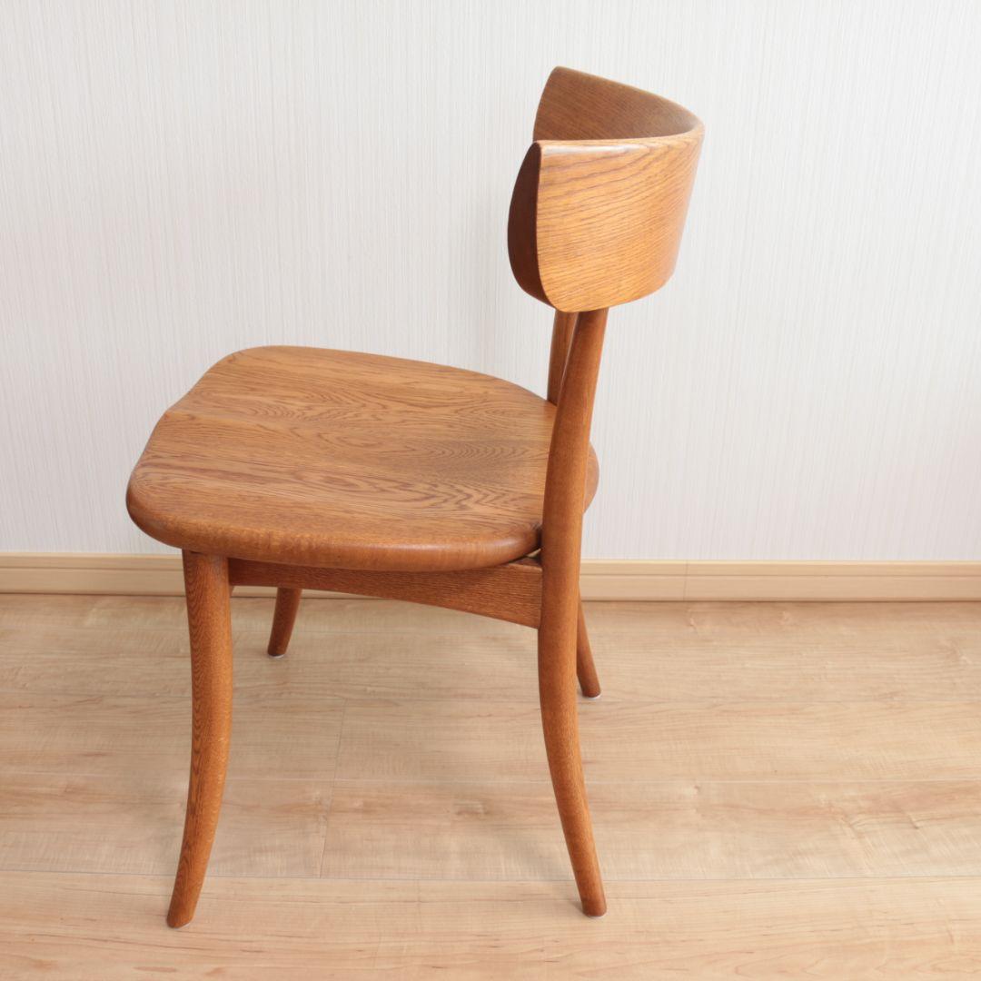 HIDA CRESCENT Oak Chair Repainted ②