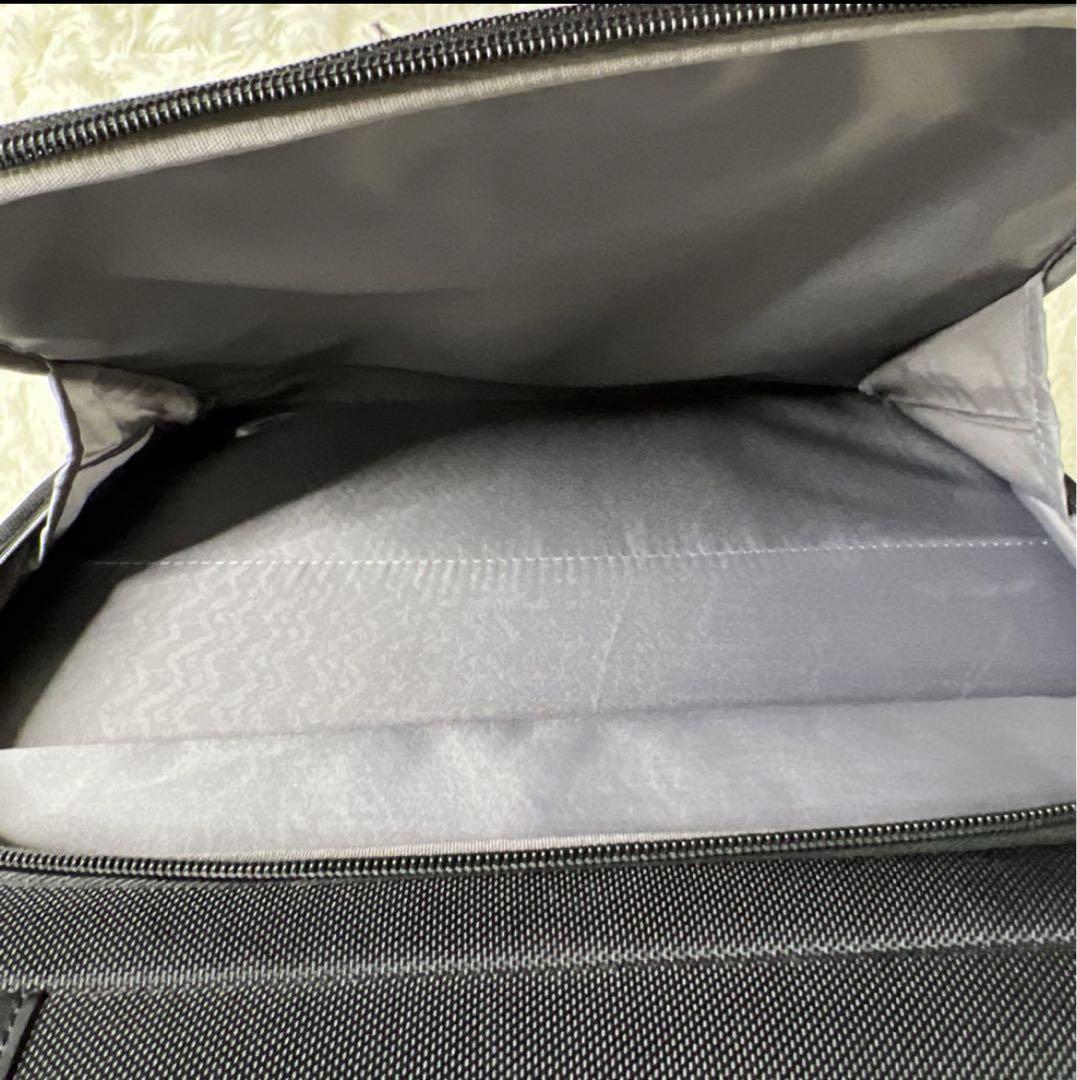 ☆美品☆ サムソナイト　四輪　キャリーケース　スーツケース　静音仕様　TSA