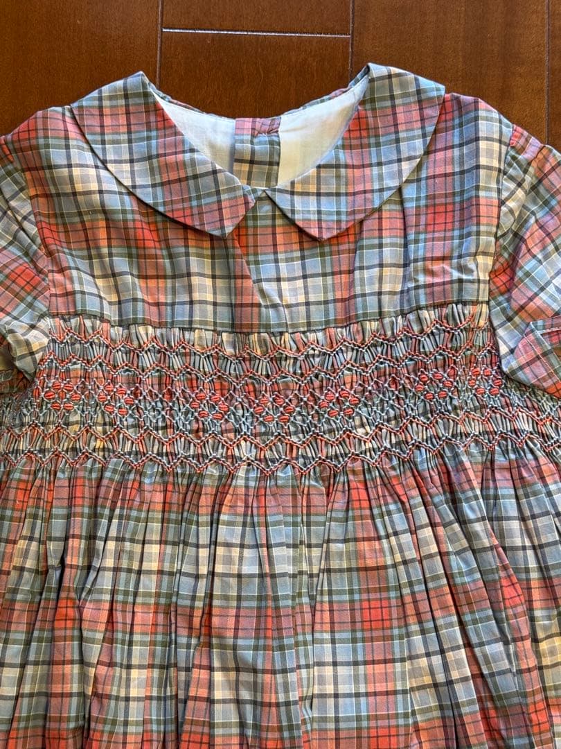 美品Amaia Kidsアマイアキッズ　ワンピース　8y 120 130