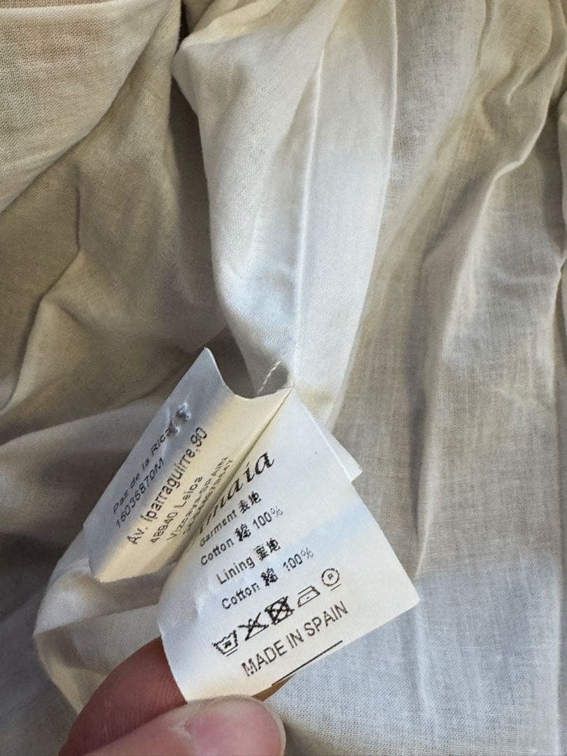 美品Amaia Kidsアマイアキッズ　ワンピース　8y 120 130